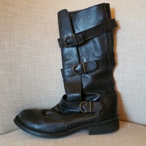 Steve Madden Buckkie Boots